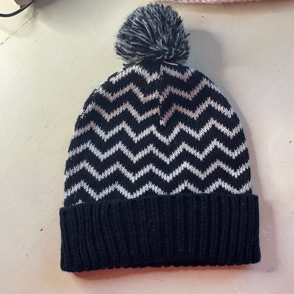Black and white chevron beanie